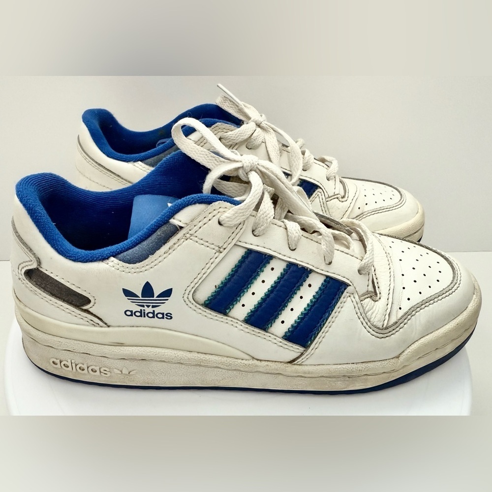 Adidas Kids White and Navy Sneakers -Size 5